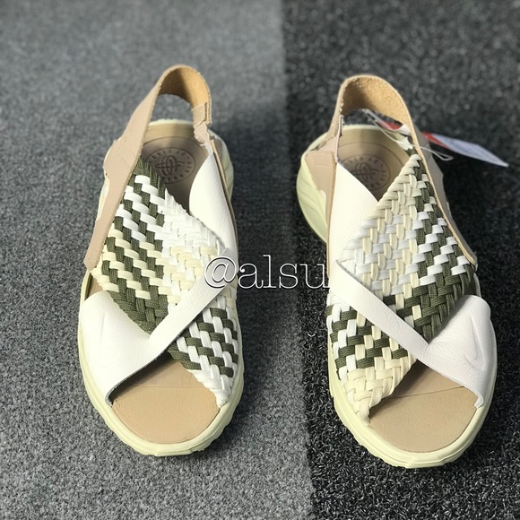 NWT Nike Air Huarache Huarache Ultra Sandal WMNS - Picture 4 of 7